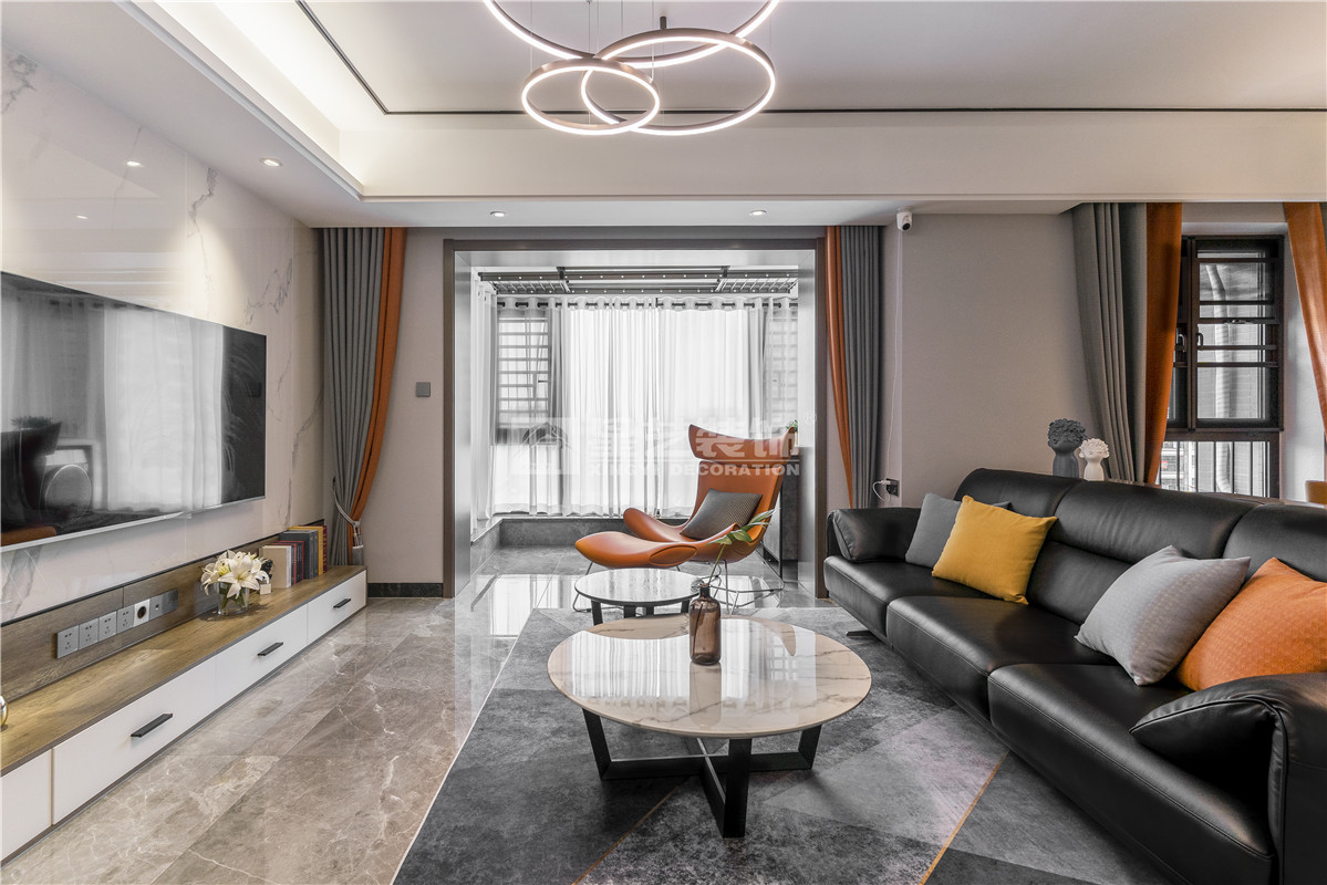 榮和千千樹(shù)108平完工實(shí)景