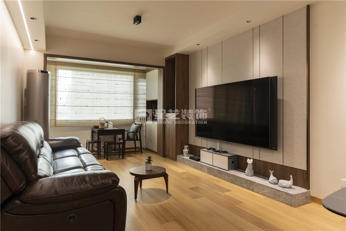 東葛路28號90平完工實(shí)景